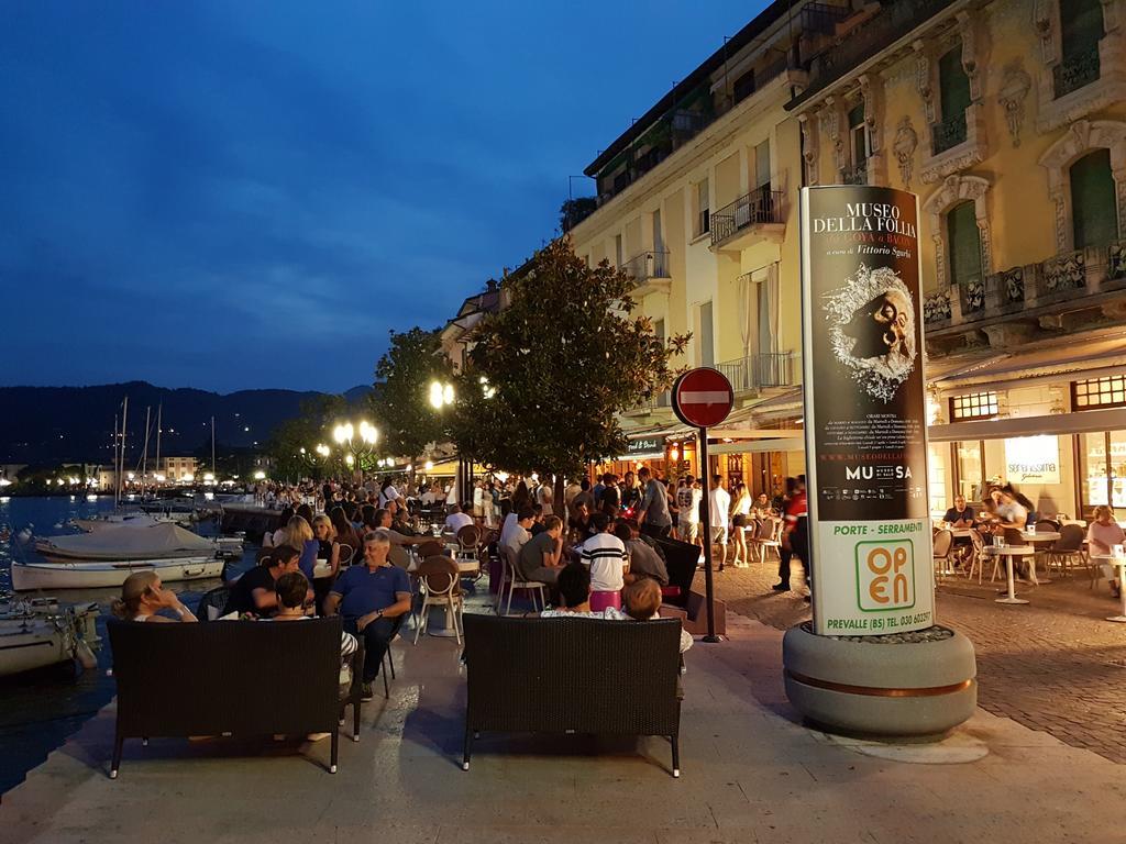 Apartamento Residenza Teatro Vecchio Saló Exterior foto